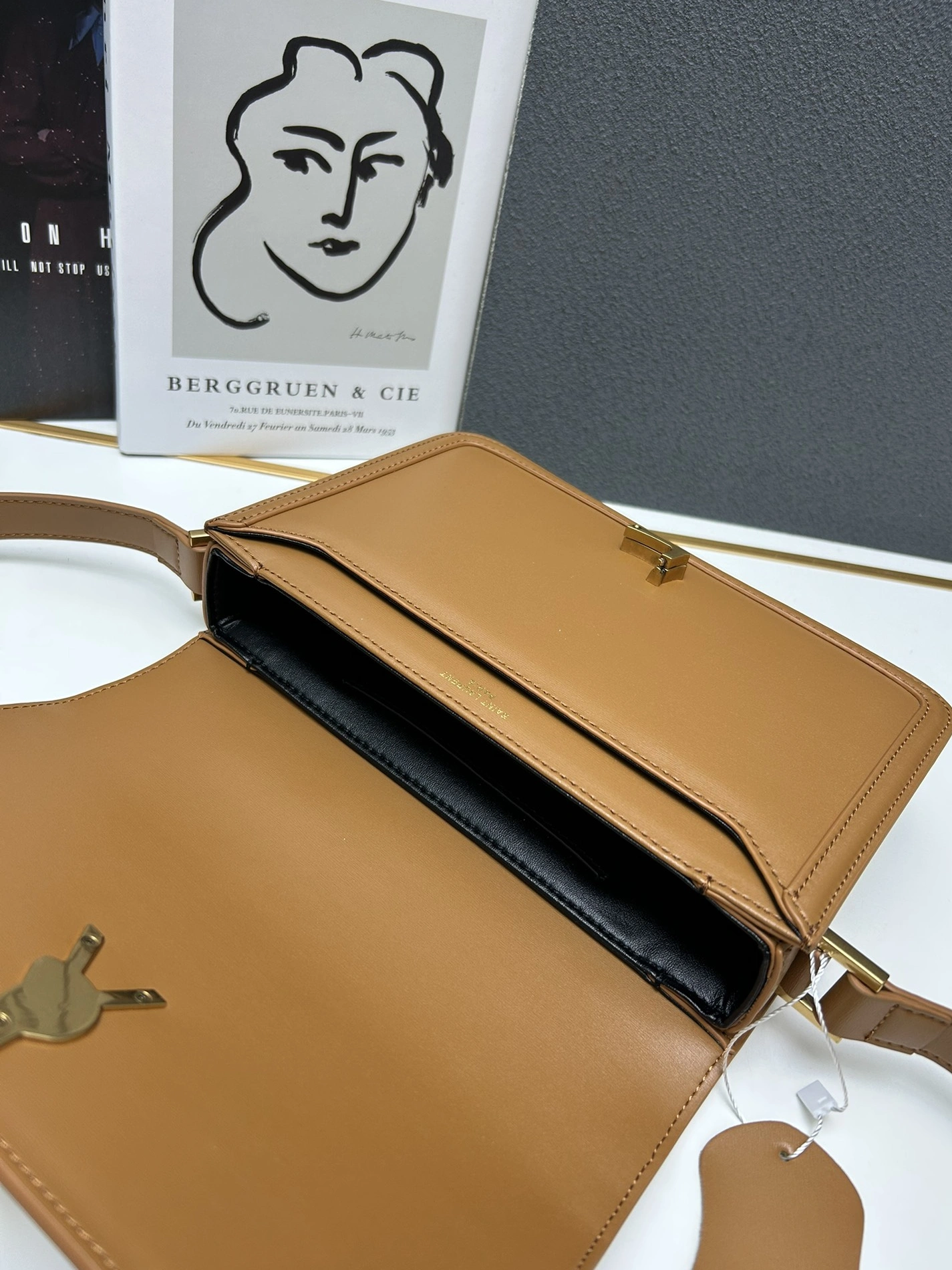 AllSeason 5710 Yves Saint Laurent YSL AAA Quality Messenger Bags For Women