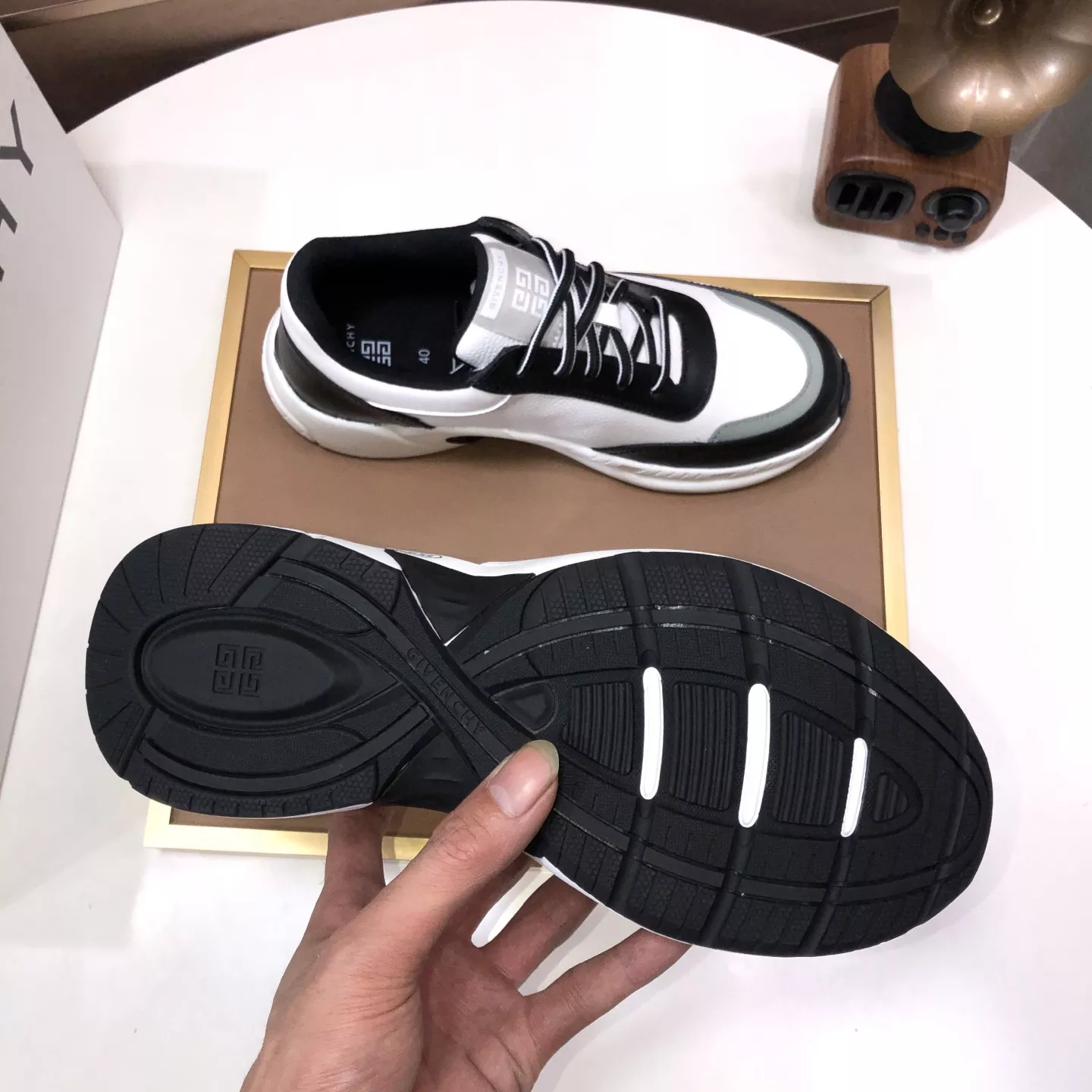 AllSeason 5720 Givenchy Casual Shoes For Men