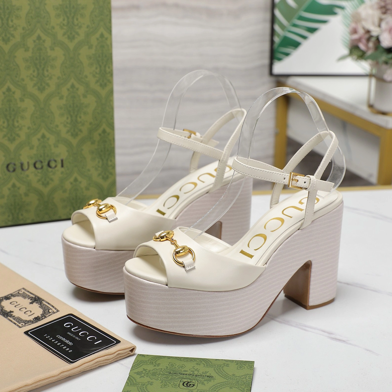 AllSeason 589 Gucci Sandal For Women