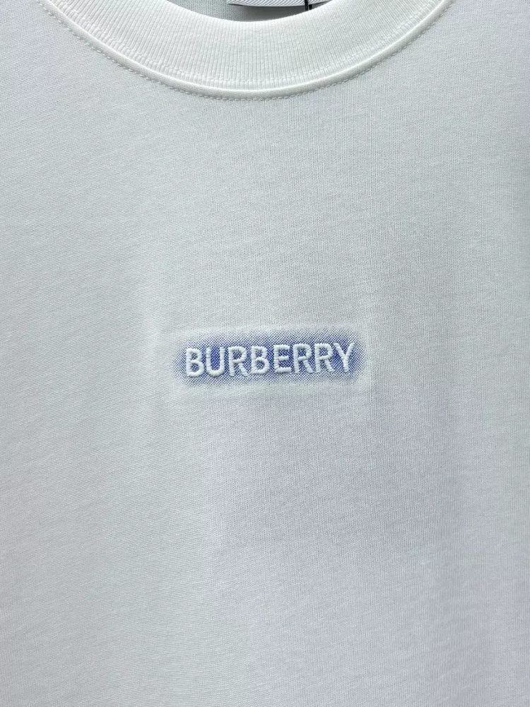 AllSeason 598 Burberry T-Shirts Short Sleeved For Unisex