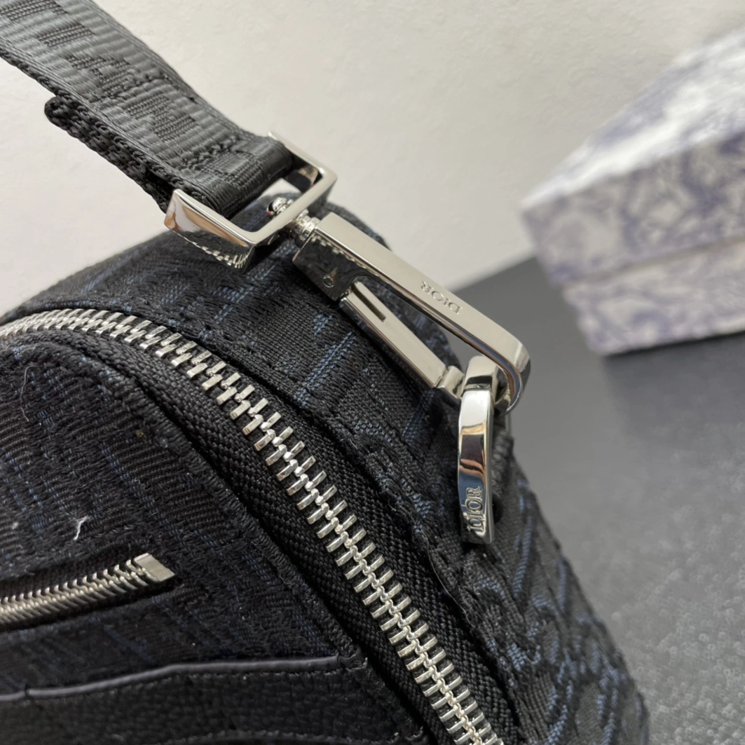 AllSeason 6002 Christian Dior AAA Man Messenger Bags