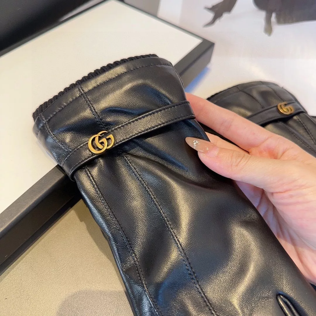 AllSeason 602 Gucci Gloves For Women