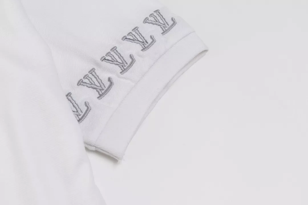 AllSeason 6068 Louis Vuitton LV T-Shirts Short Sleeved For Men
