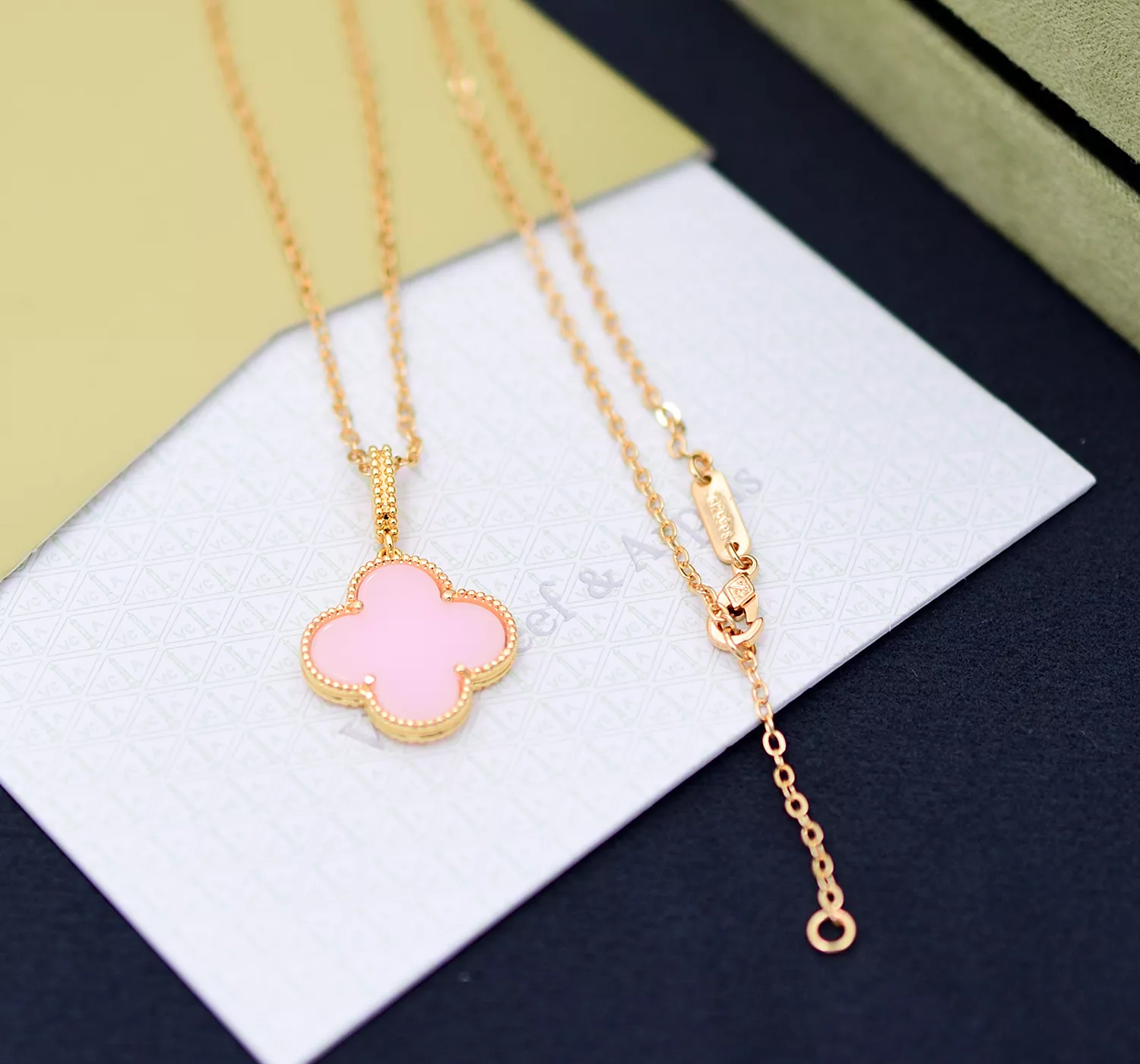 AllSeason 6253 Van Cleef & Arpels Necklaces For Women