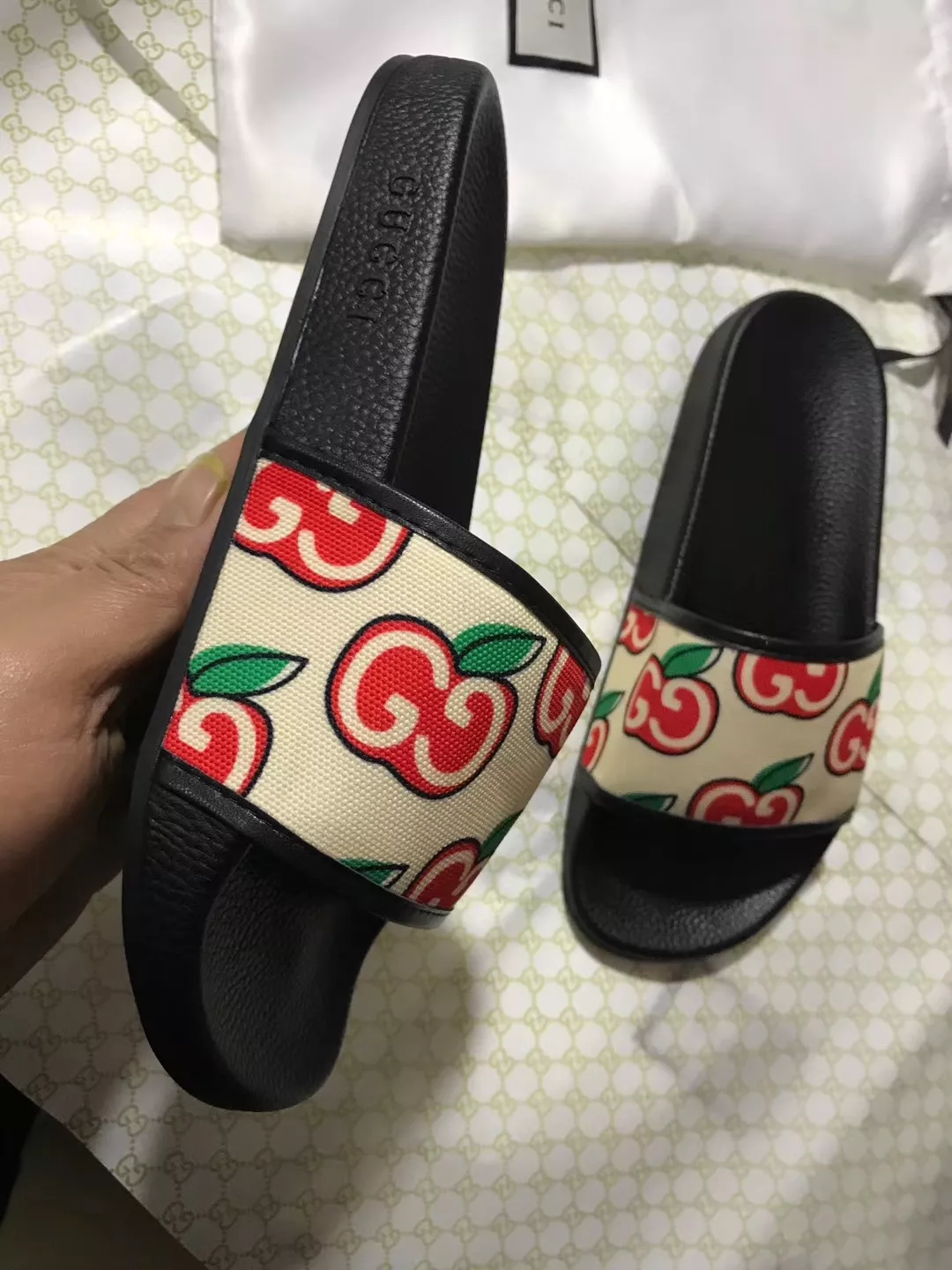 AllSeason 627 Gucci Slippers For Men