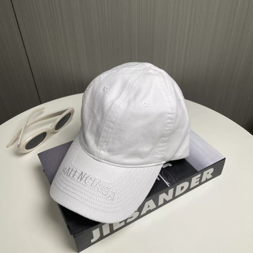 AllSeason 6313 Balenciaga Caps