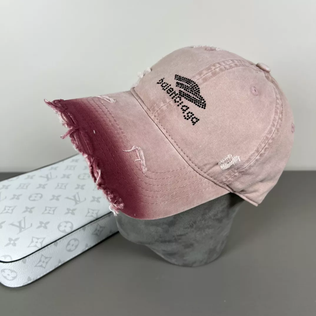 AllSeason 6541 Balenciaga Caps