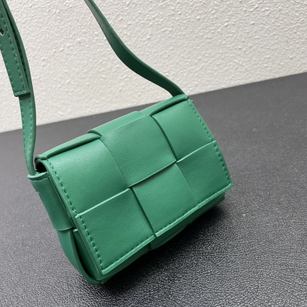 AllSeason 6567 Bottega Veneta BV AAA Quality Messenger Bags For Women