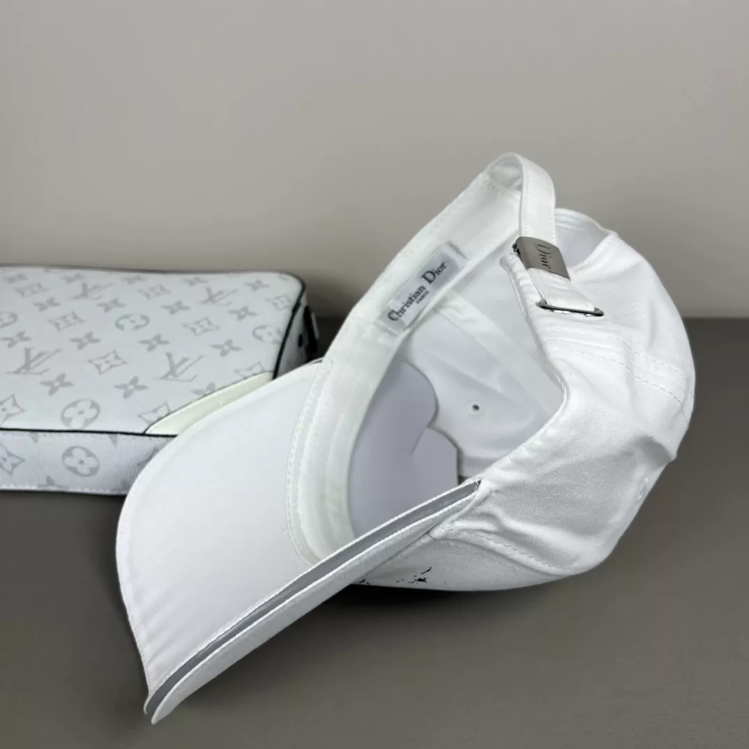 AllSeason 6877 Christian Dior Caps