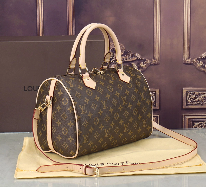 AllSeason 6970 Louis Vuitton LV Quality Messenger Bags