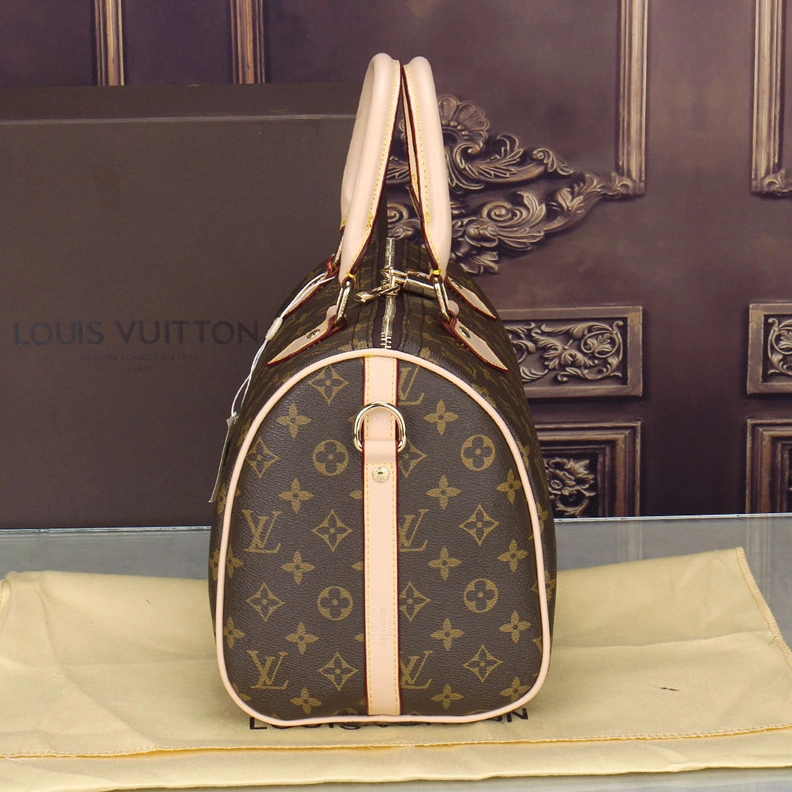 AllSeason 6970 Louis Vuitton LV Quality Messenger Bags