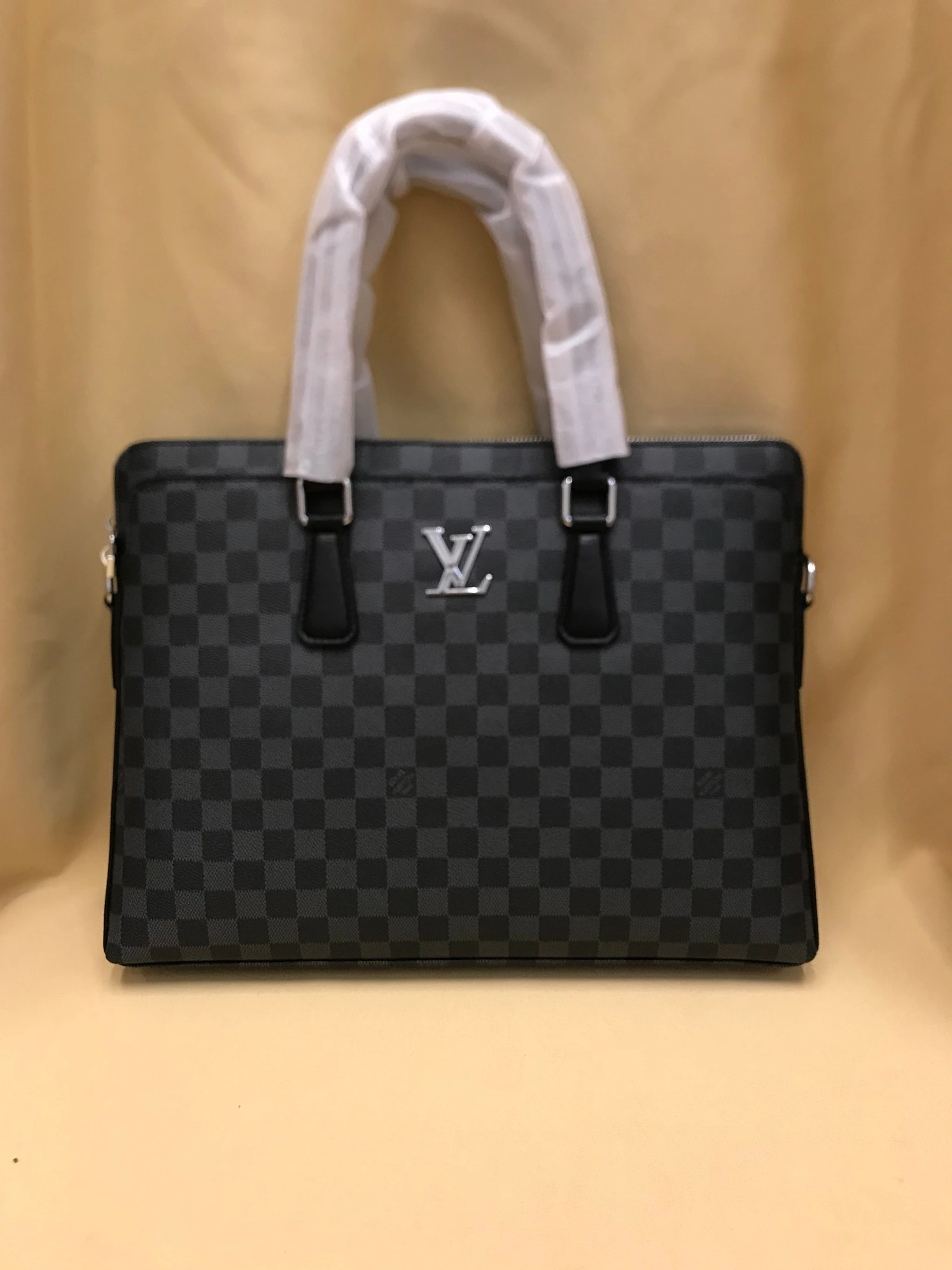 AllSeason 701 Louis Vuitton AAA Man Handbags