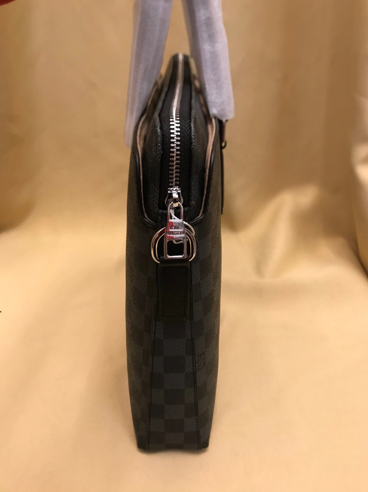 AllSeason 701 Louis Vuitton AAA Man Handbags