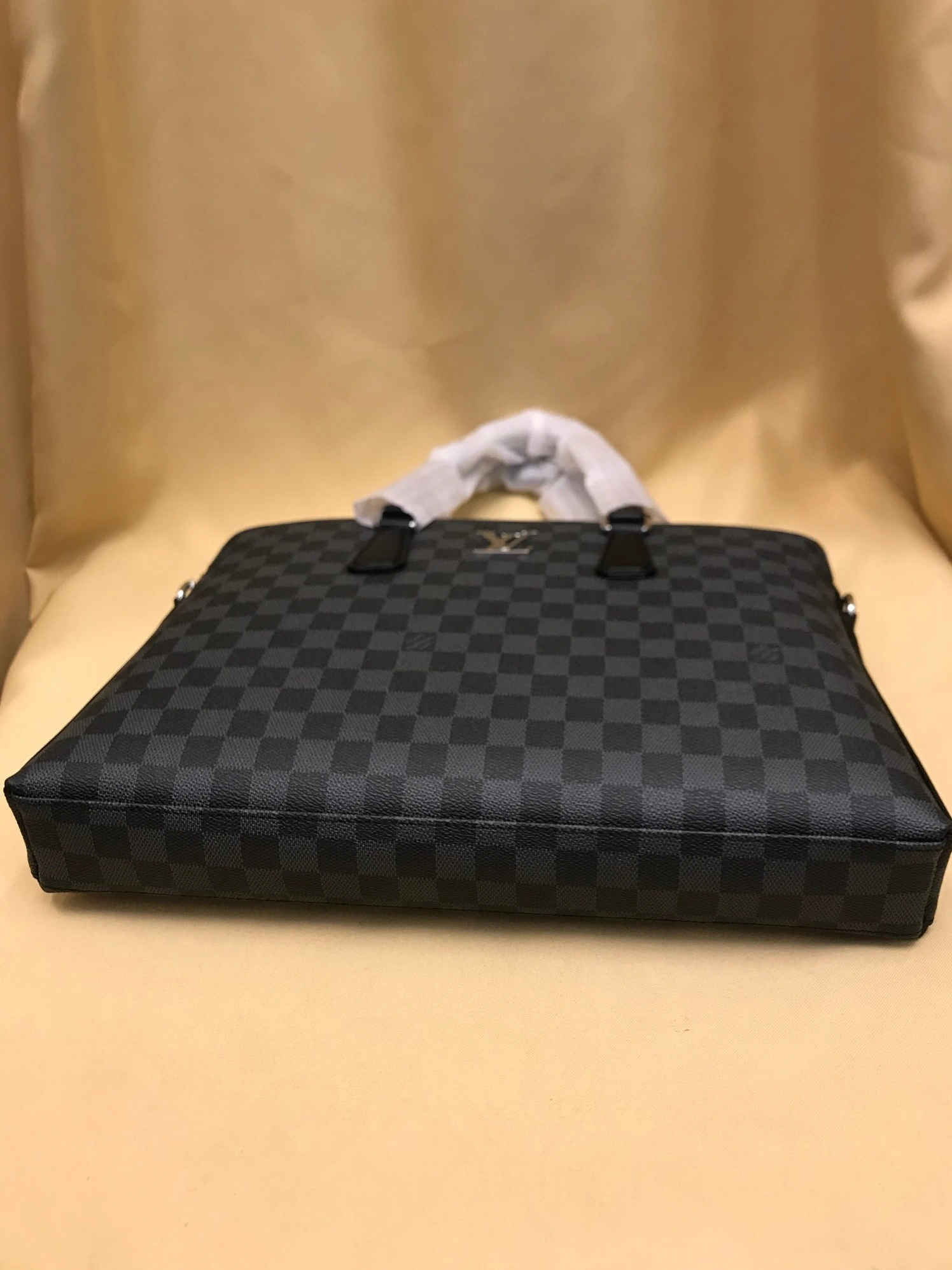 AllSeason 701 Louis Vuitton AAA Man Handbags