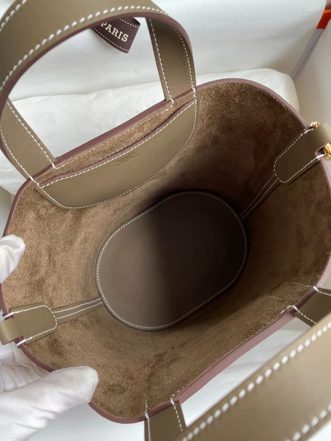 AllSeason 7111 Hermes AAA Quality Handbags In Gold For Women
