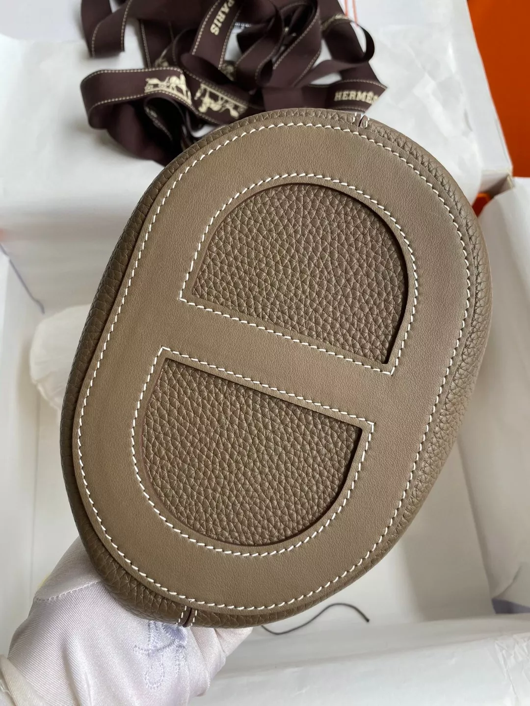 AllSeason 7111 Hermes AAA Quality Handbags In Gold For Women