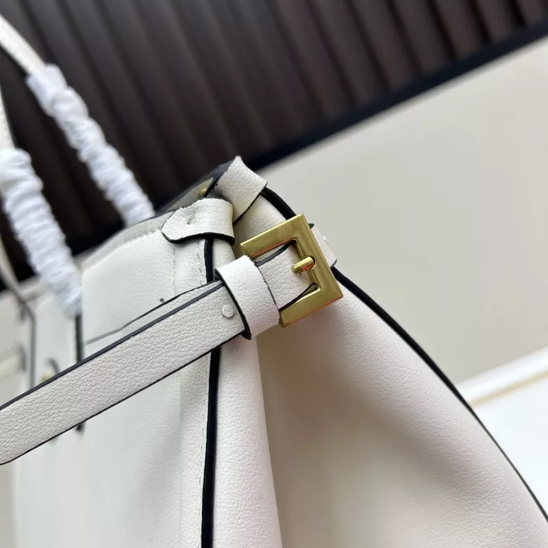 AllSeason 7266 Valentino AAA Quality Handbags For Women