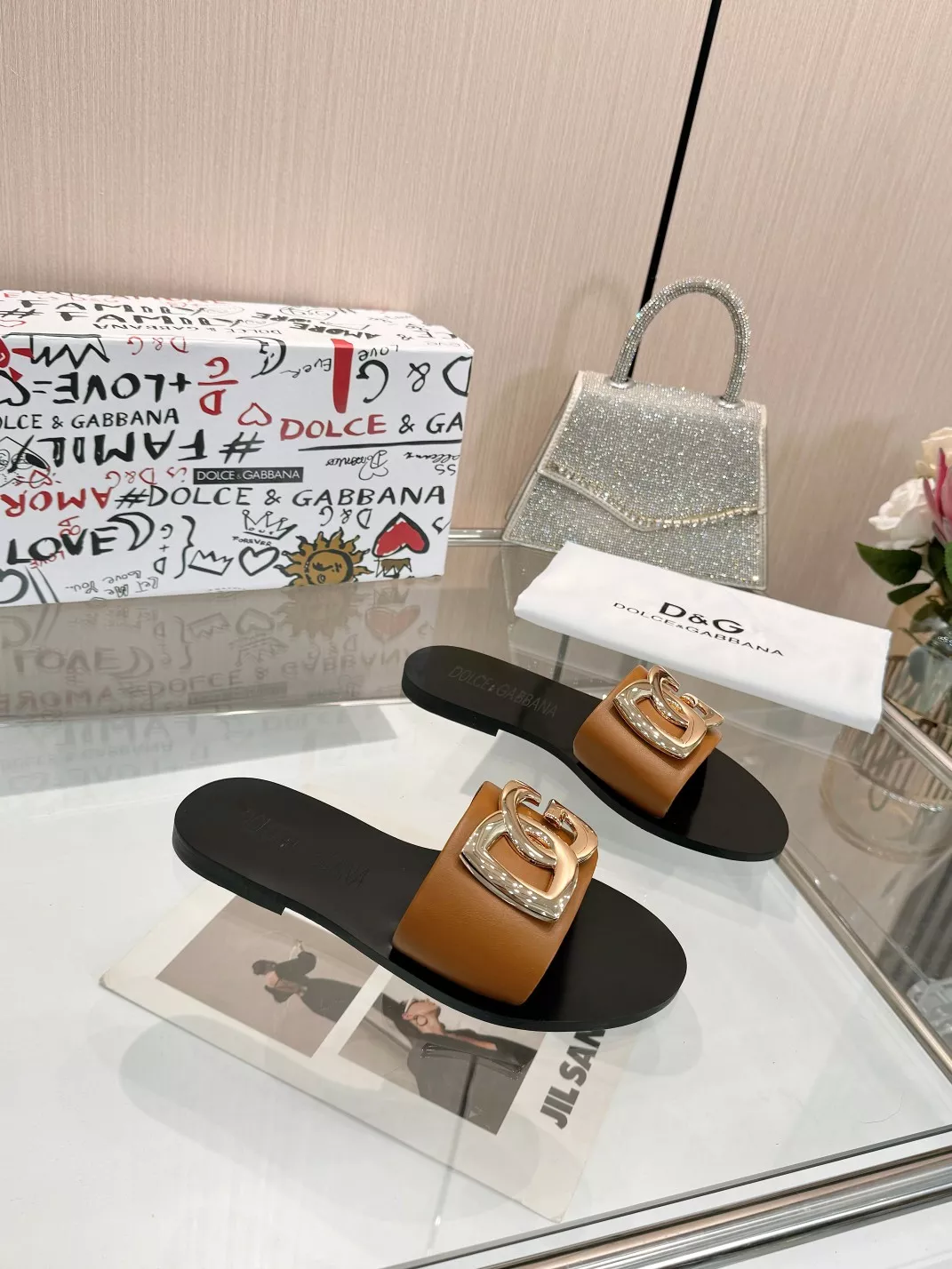 AllSeason 7302 Dolce & Gabbana D&G Slippers For Women