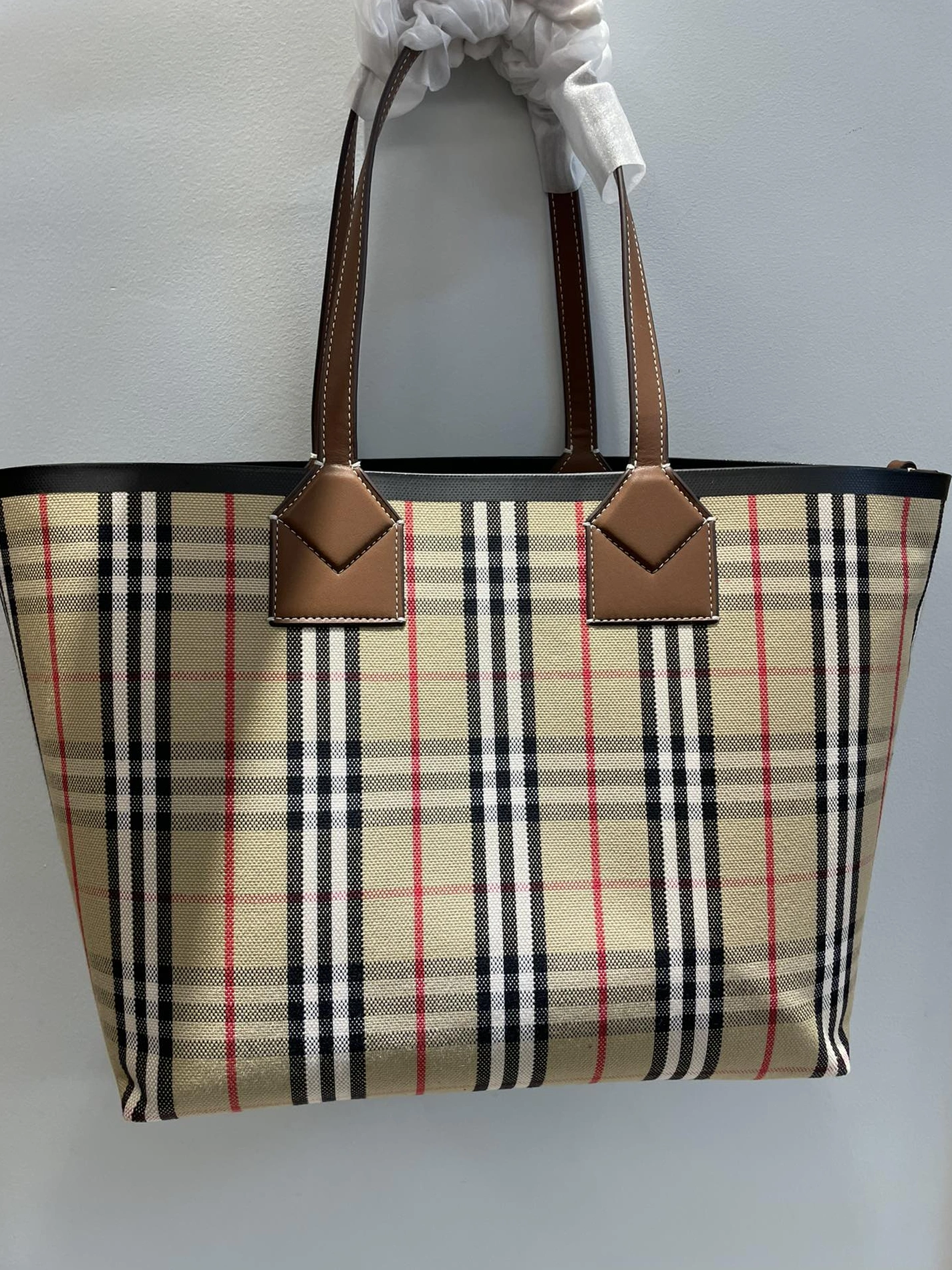 AllSeason 733 Burberry AAA Quality Shoulder Bags For Women