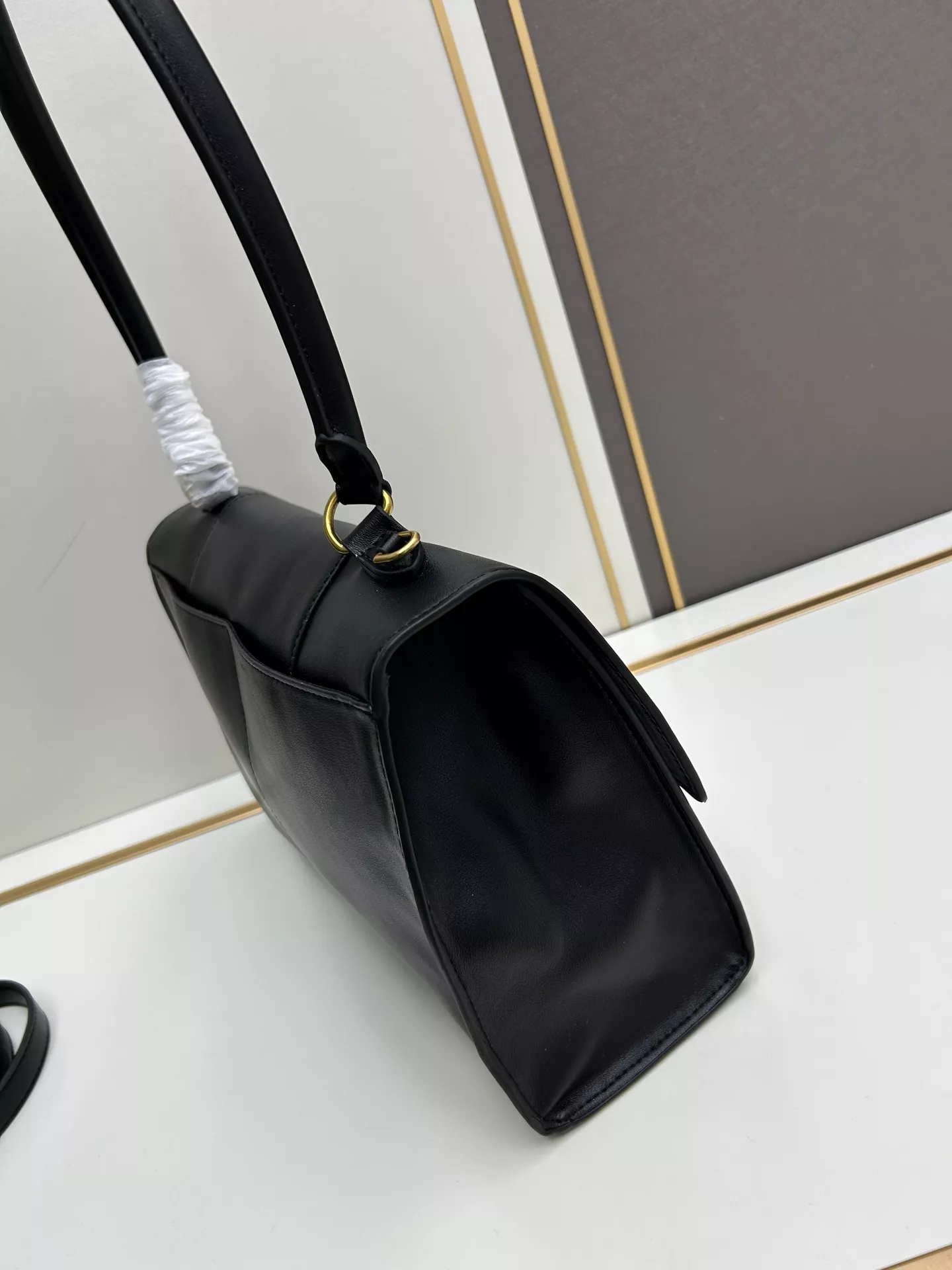 AllSeason 763 Balenciaga AAA Quality Shoulder Bags For Women