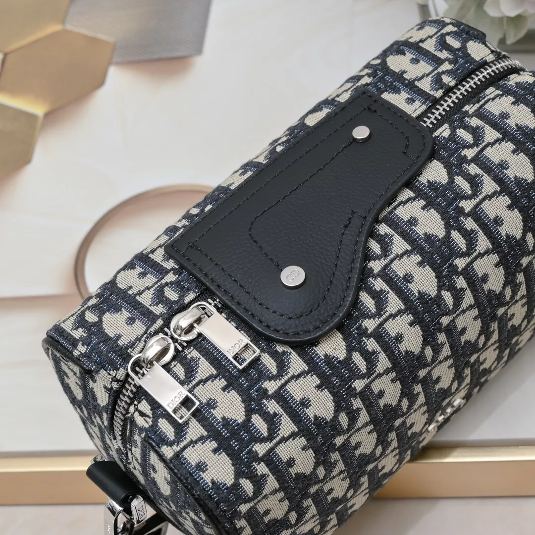 AllSeason 8133 Christian Dior AAA Man Messenger Bags
