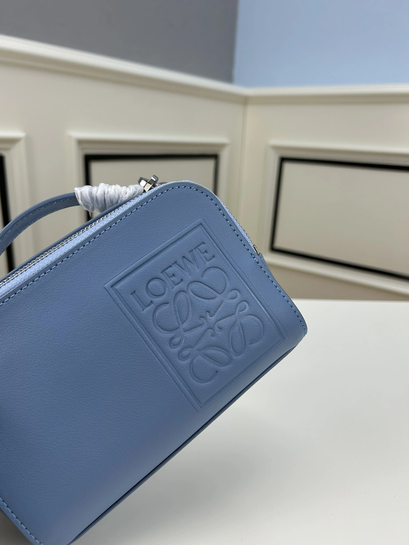 AllSeason 8236 LOEWE AAA Quality Messenger Bags For Women