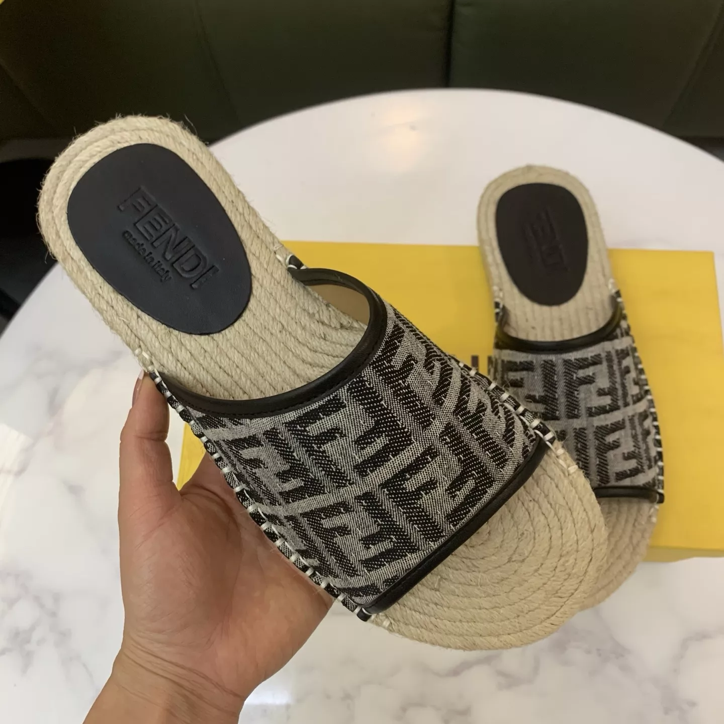 AllSeason 8450 Fendi Slippers For Men