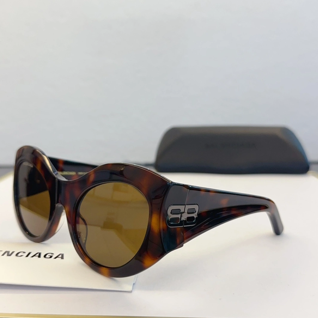 AllSeason 8476 Balenciaga AAA Quality Sunglasses