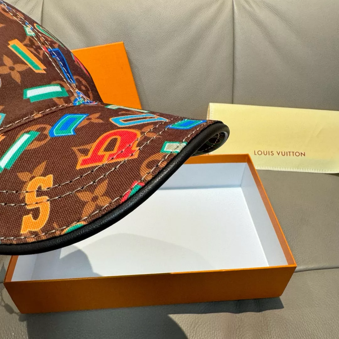 AllSeason 8516 Louis Vuitton LV Caps
