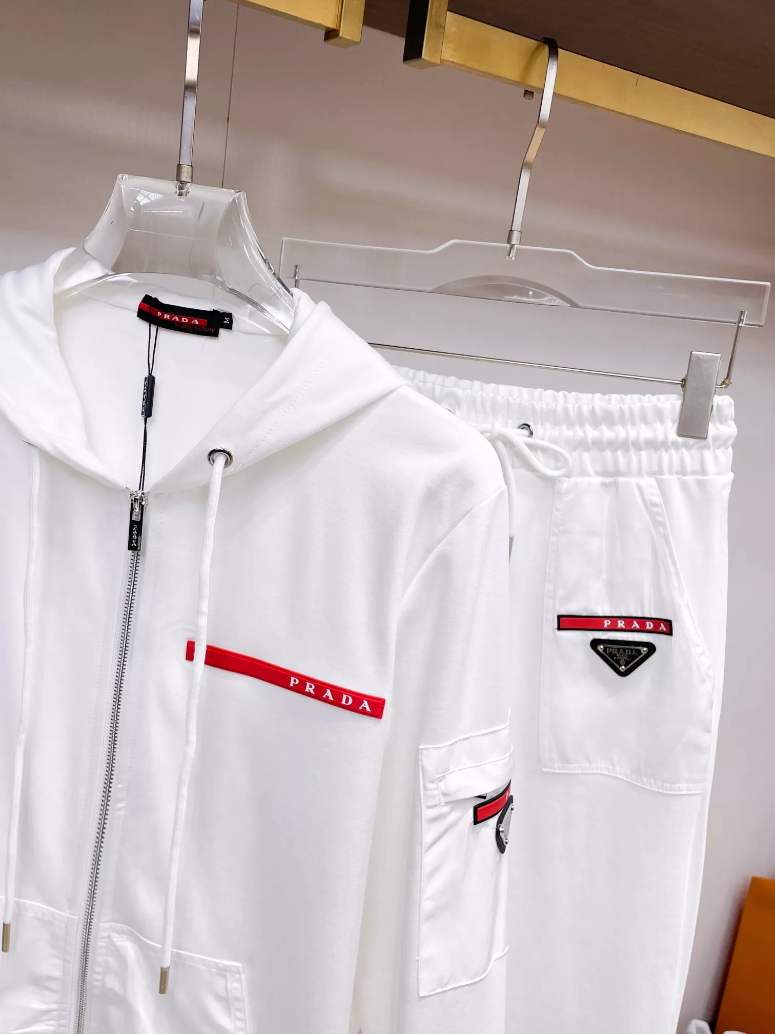 AllSeason 8623 Prada Tracksuits Long Sleeved For Men