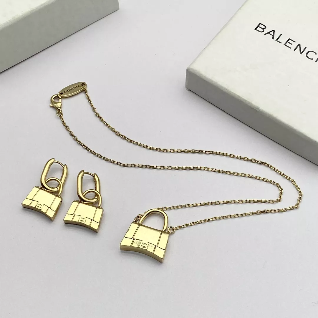 AllSeason 866 Balenciaga Jewelry Set