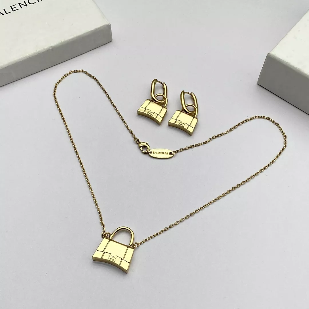 AllSeason 866 Balenciaga Jewelry Set
