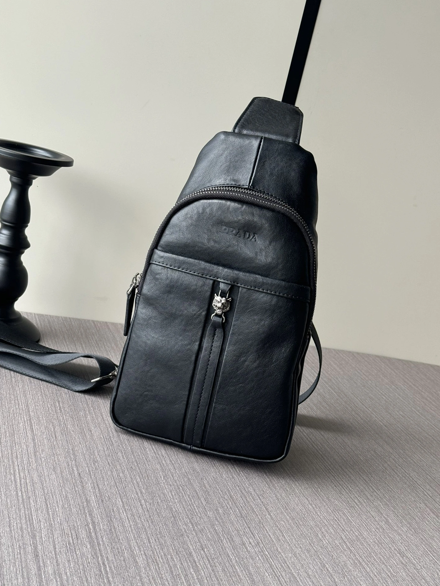 AllSeason 8905 Prada AAA Man Messenger Bags