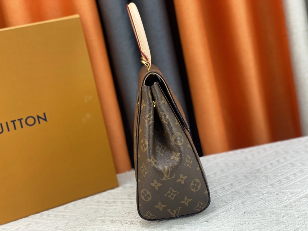 AllSeason 9129 Louis Vuitton AAA Quality Handbags For Women