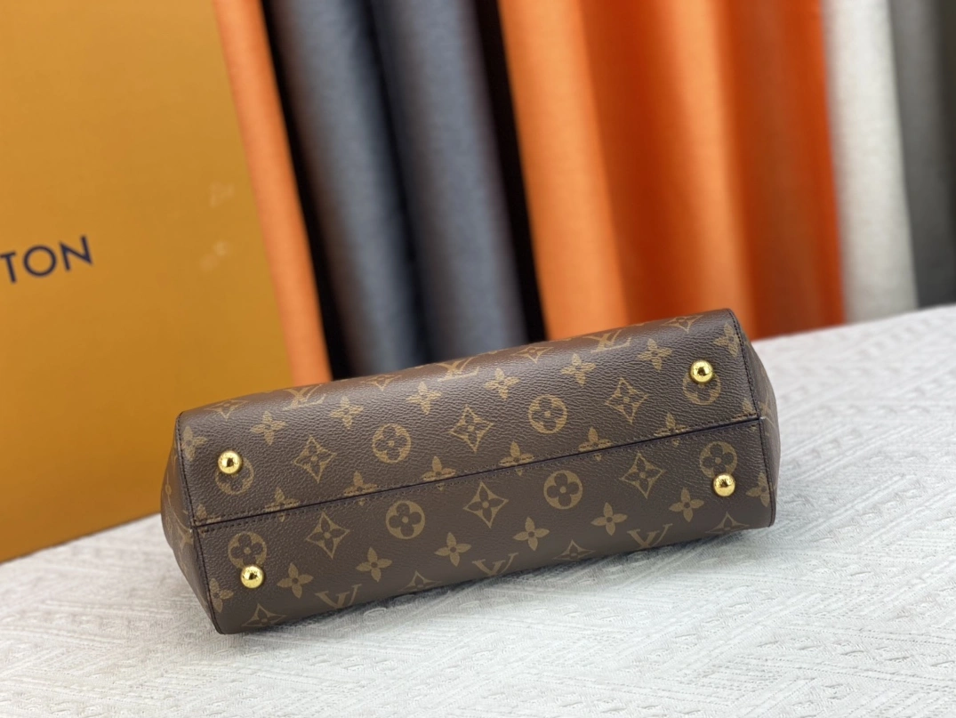 AllSeason 9129 Louis Vuitton AAA Quality Handbags For Women