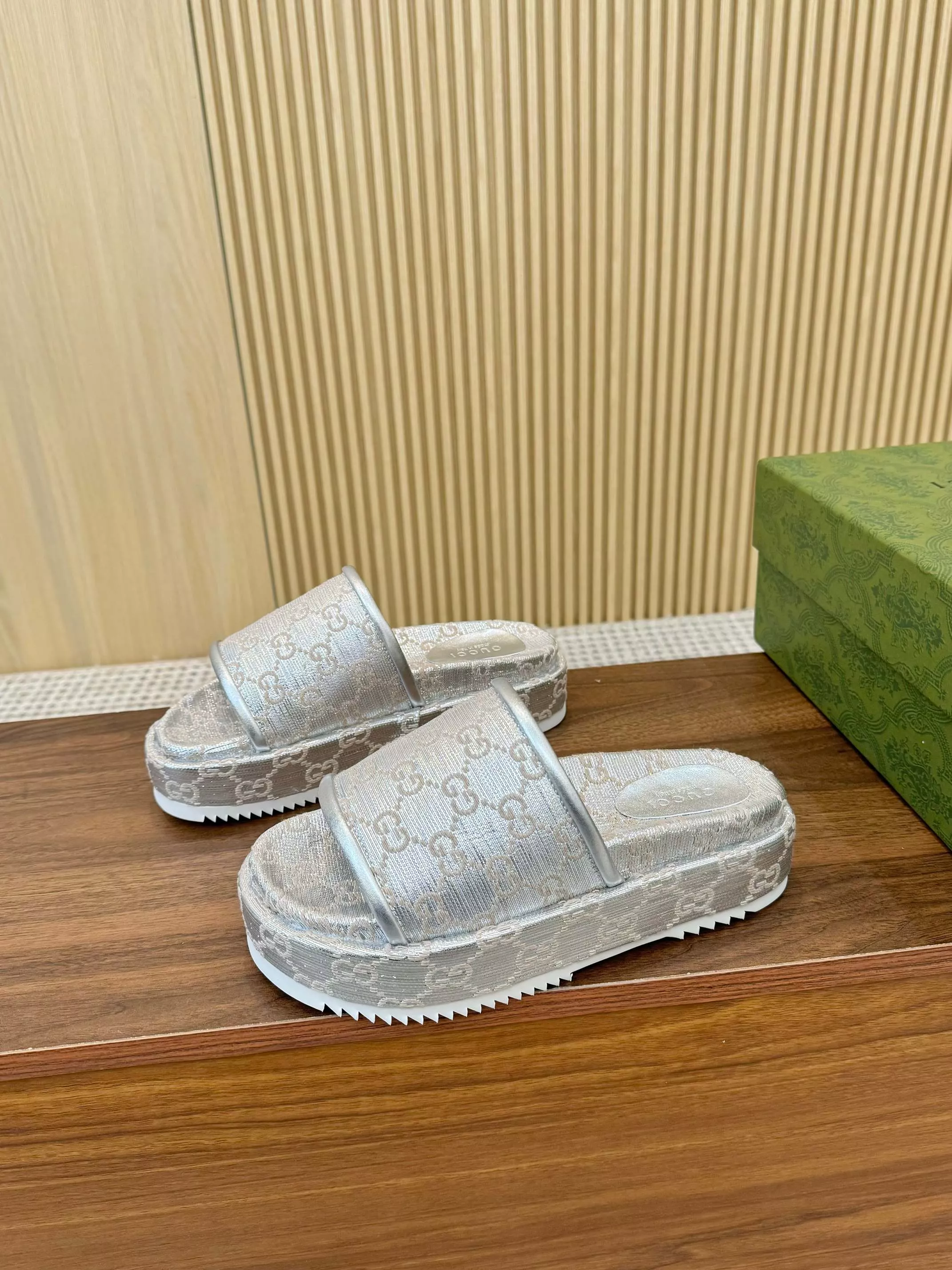 AllSeason 9236 Gucci Slippers For Women
