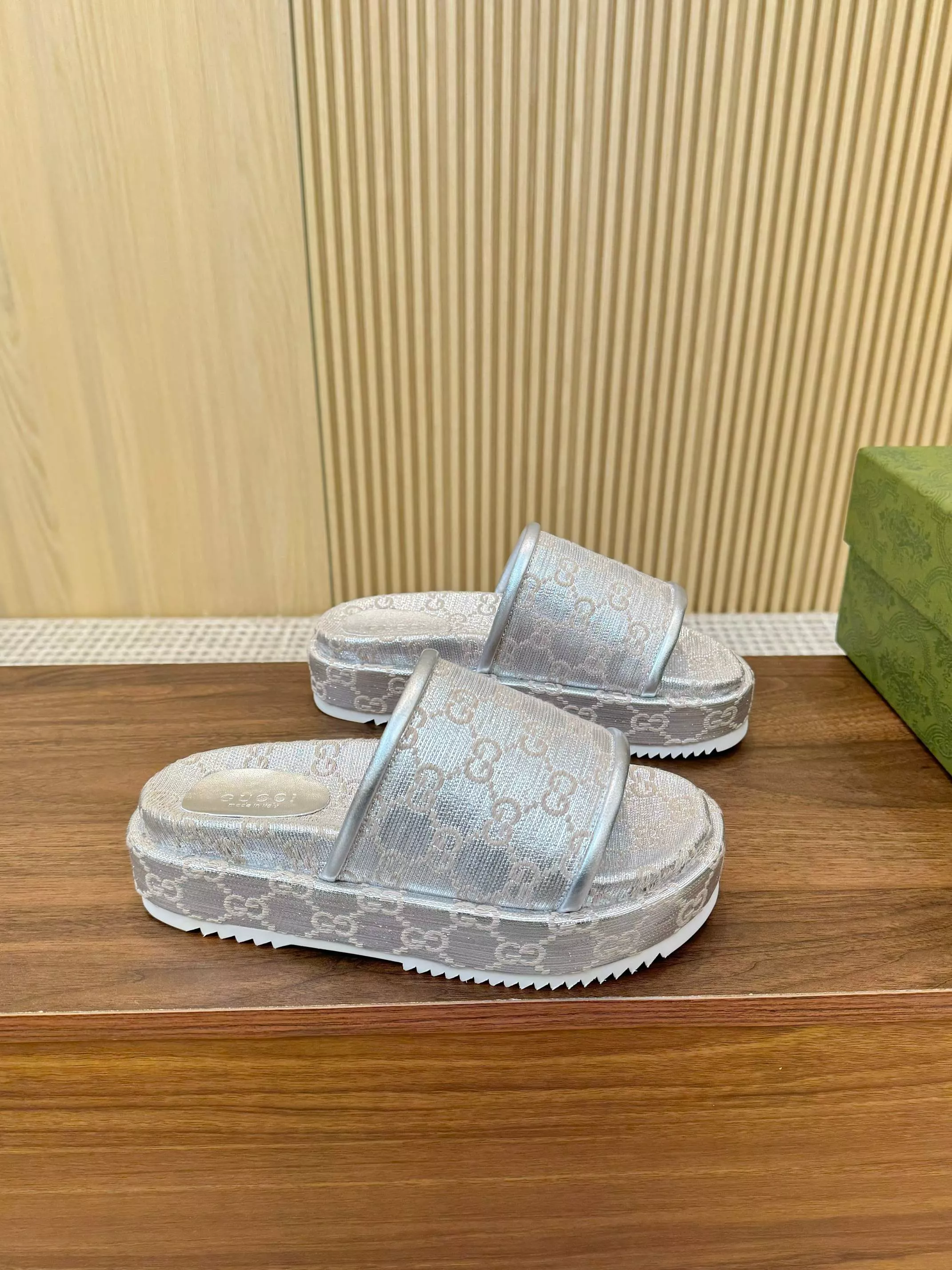 AllSeason 9236 Gucci Slippers For Women