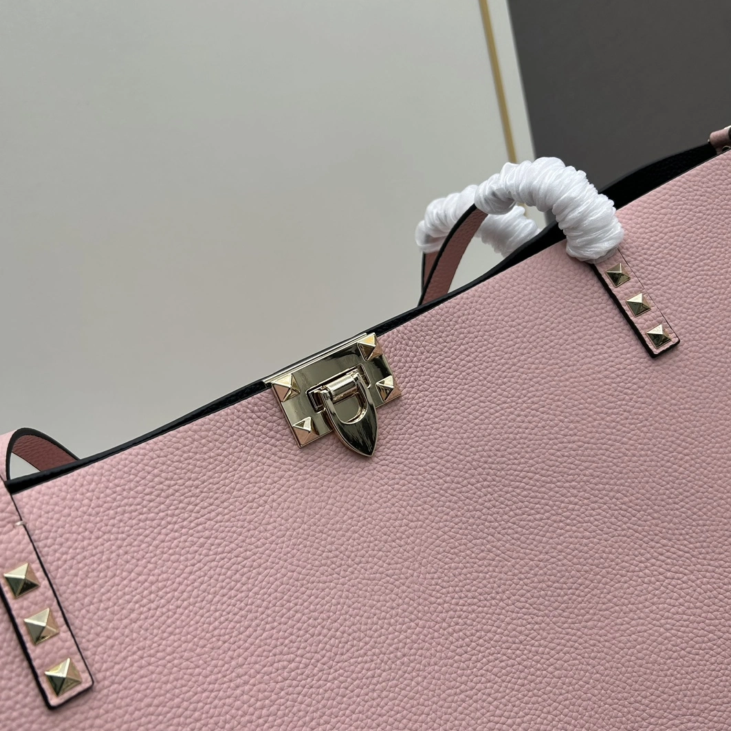 AllSeason 9349 Valentino AAA Quality Shoulder Bags For Women
