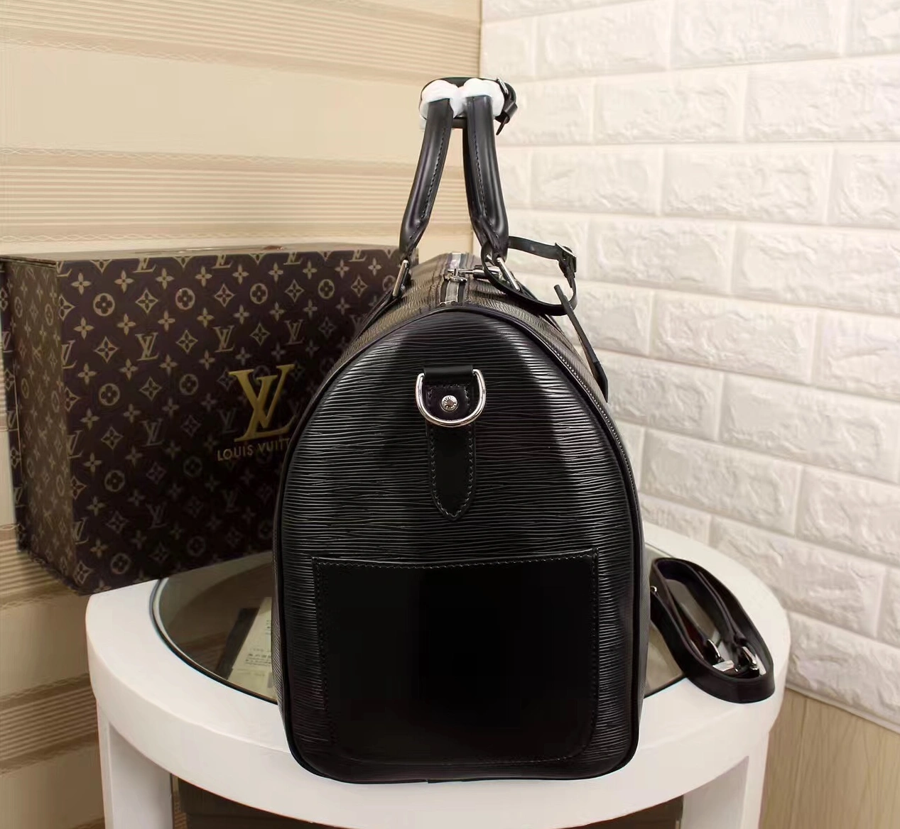 AllSeason 9562 Louis Vuitton LV AAA Quality Travel Bags