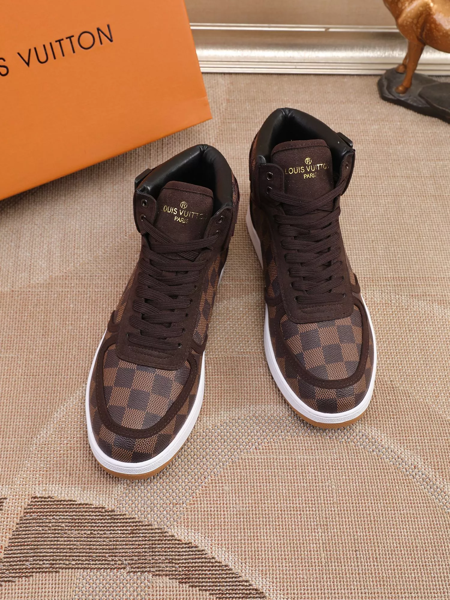 AllSeason 960 Louis Vuitton High Tops Shoes For Men