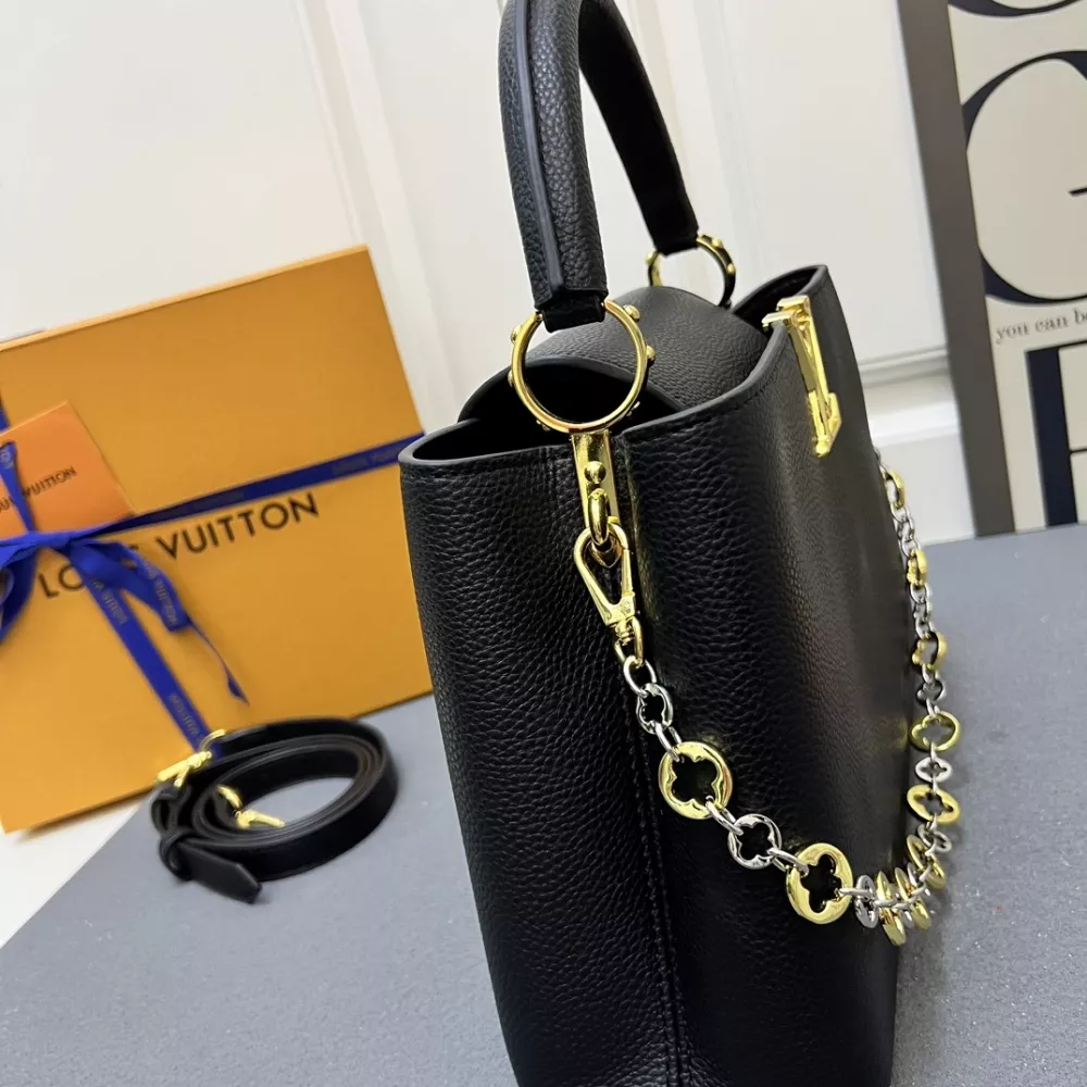AllSeason 9752 Louis Vuitton AAA Quality Handbags For Women
