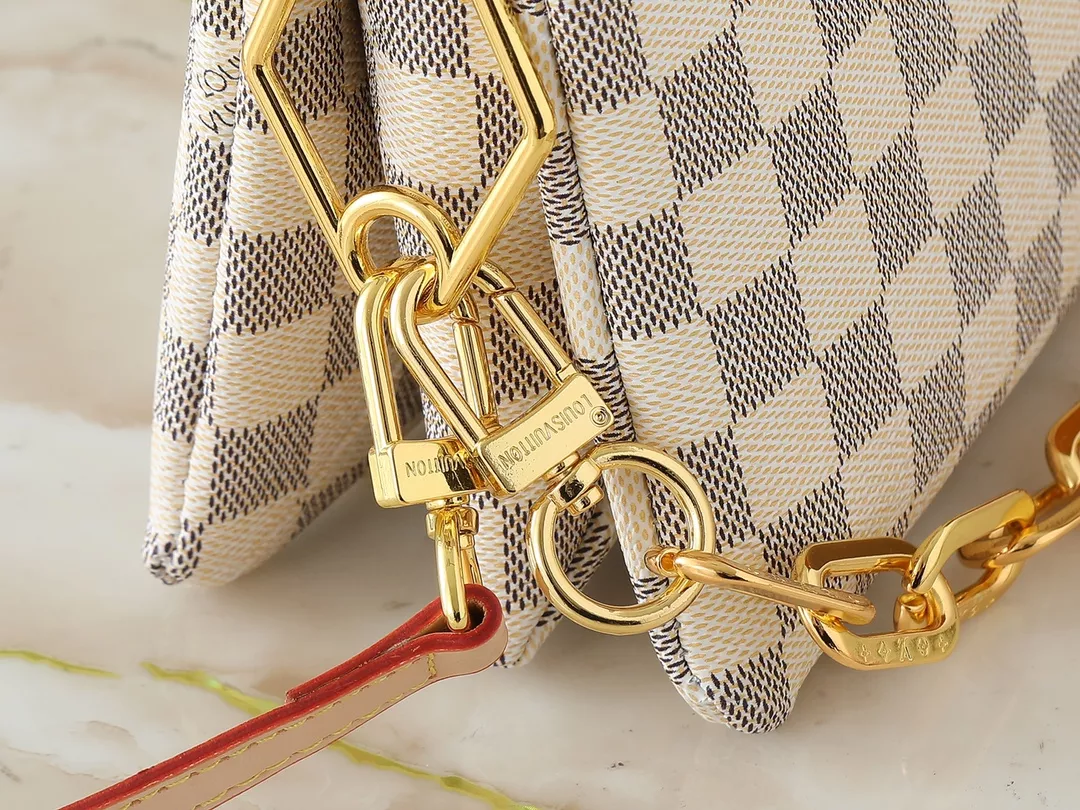 AllSeason 9756 Louis Vuitton Messenger Bags For Women