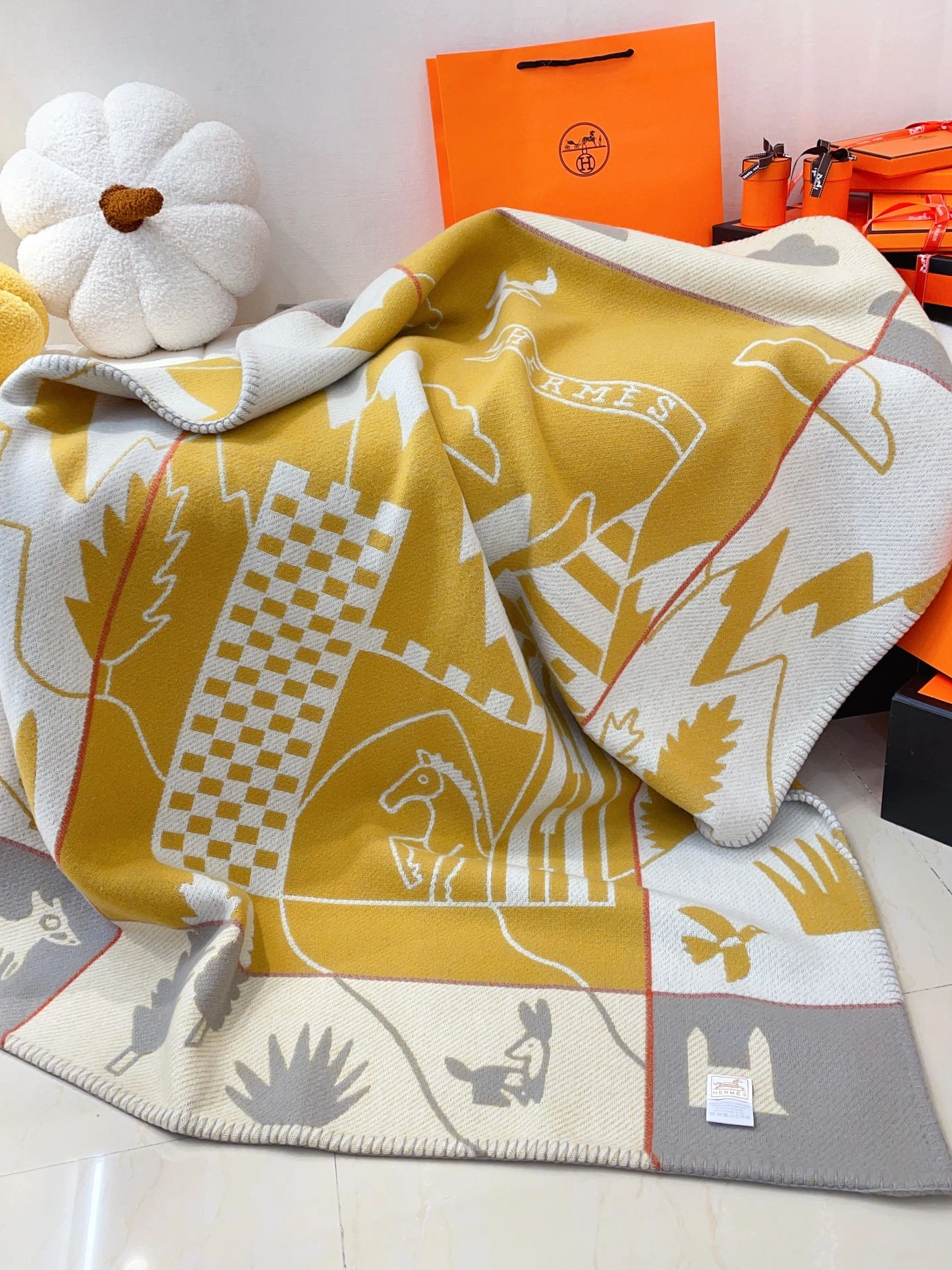 AllSeason 979 Hermes Blanket