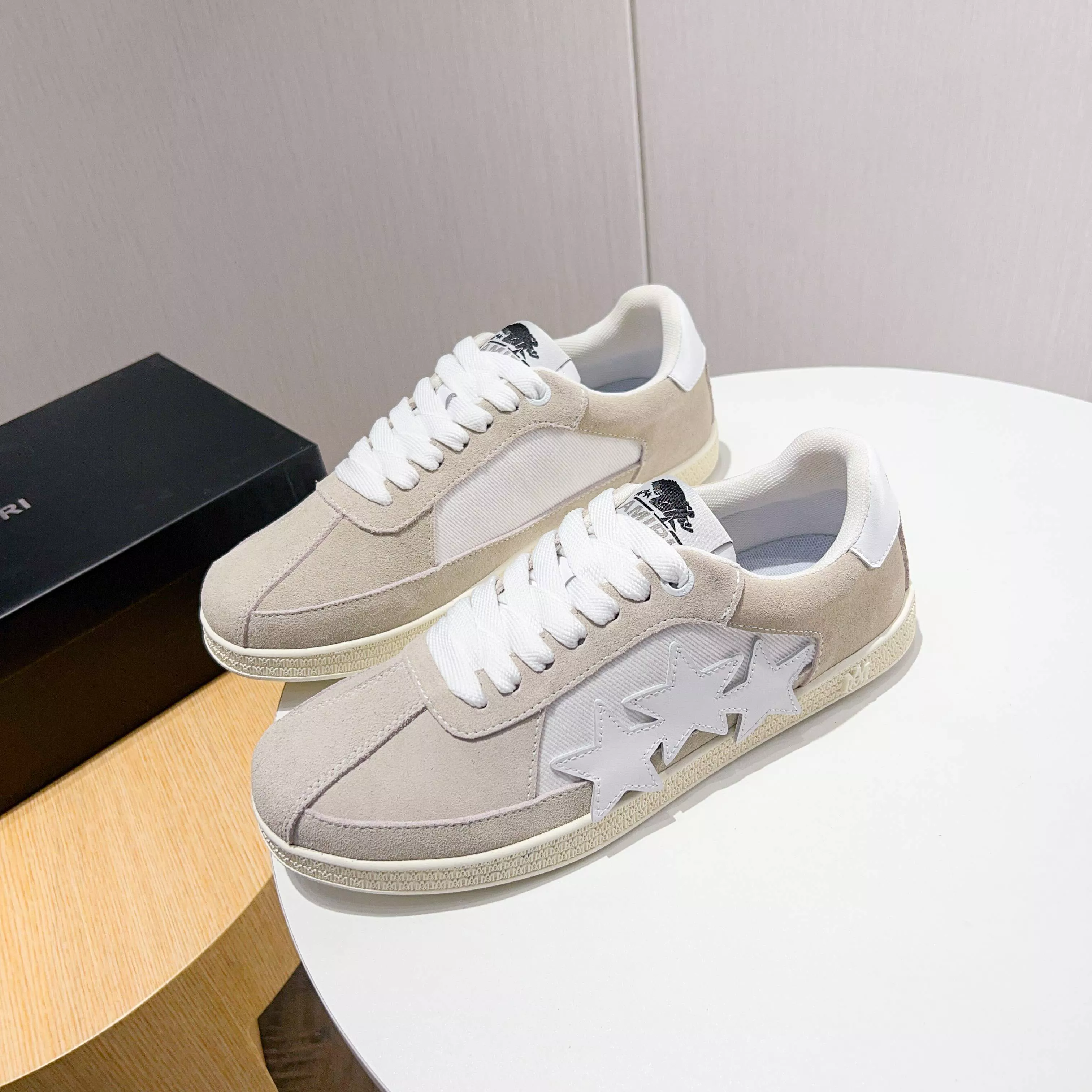 Amiri Casual Shoes For Men Compact 8213