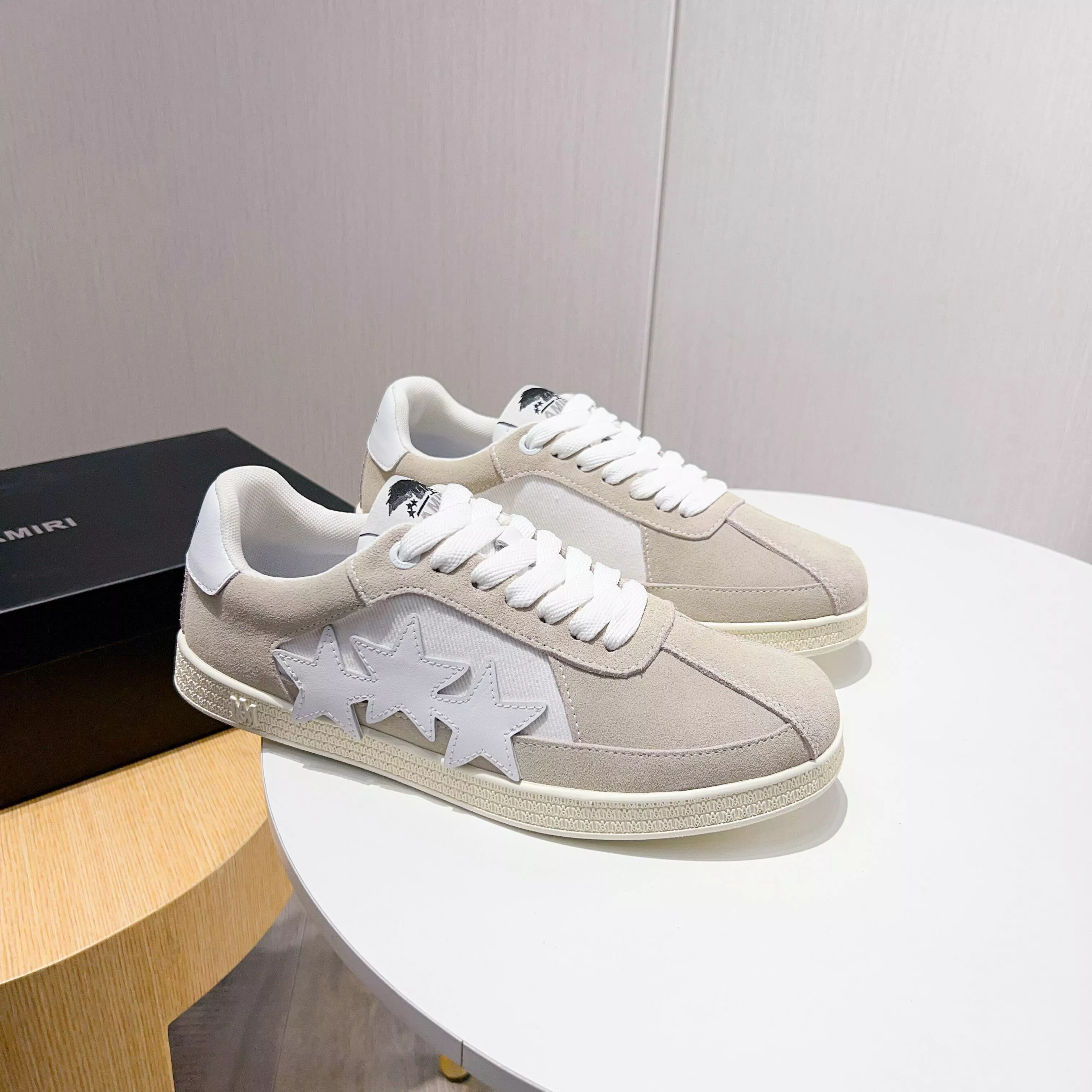 Amiri Casual Shoes For Men Compact 8213