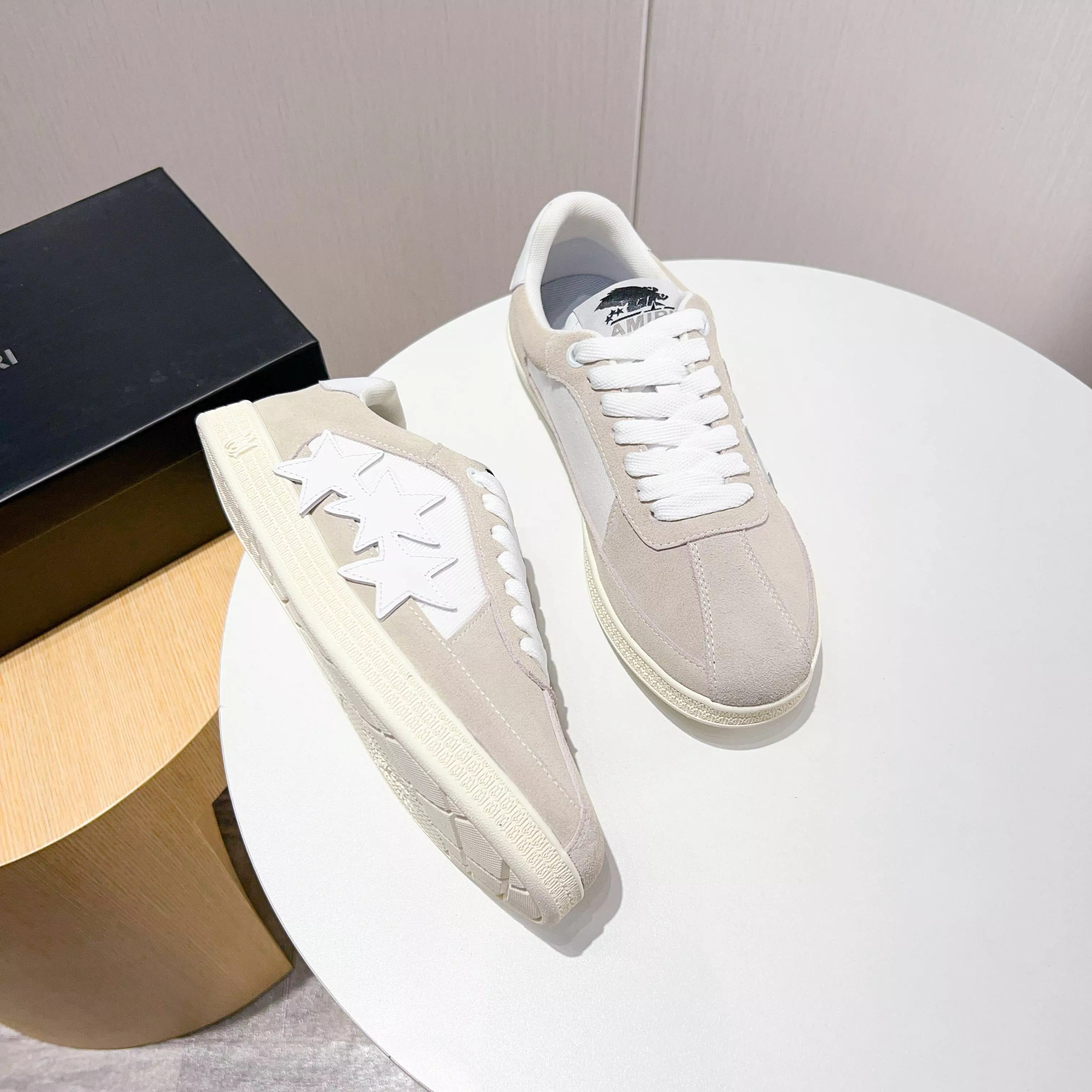 Amiri Casual Shoes For Men Compact 8213