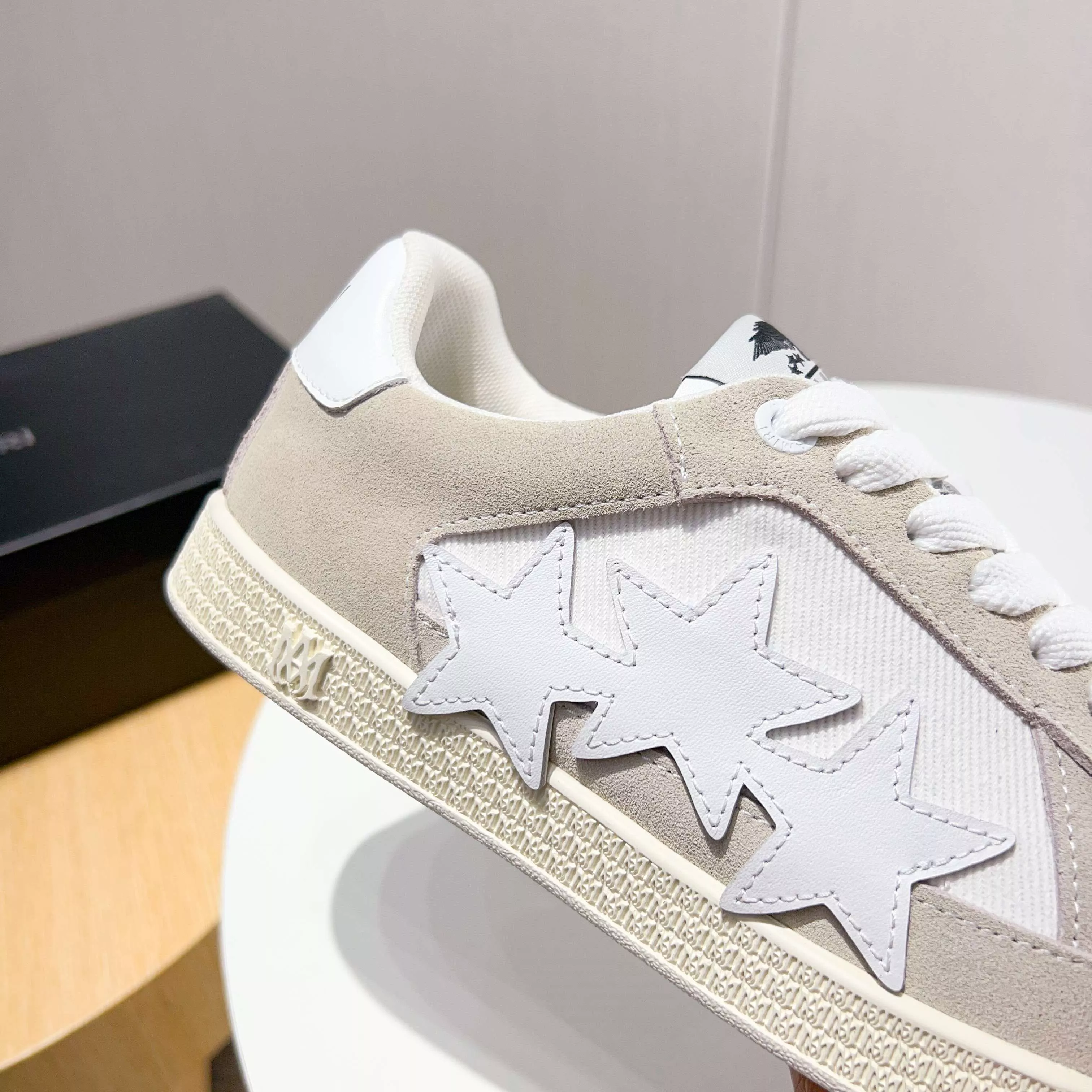 Amiri Casual Shoes For Men Compact 8213