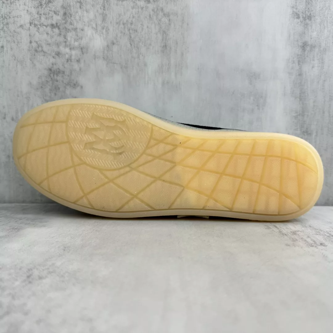 Amiri Casual Shoes For Men Soft 8428