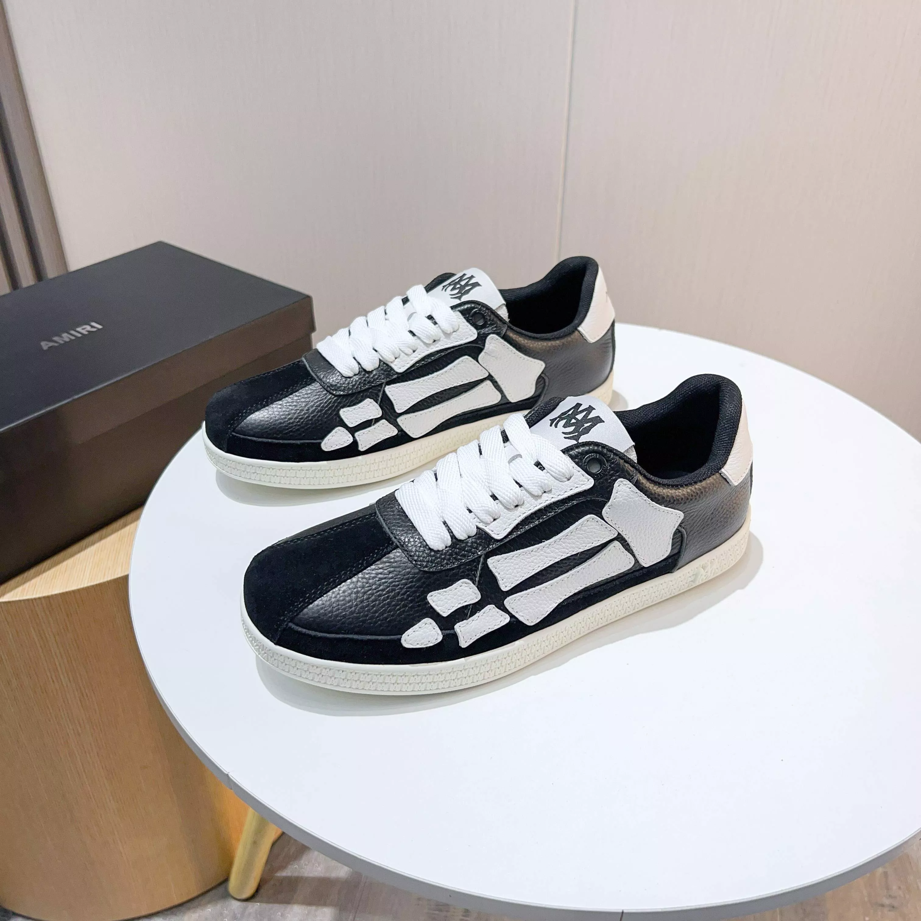 Amiri Casual Shoes For Men Trendsetting 8726