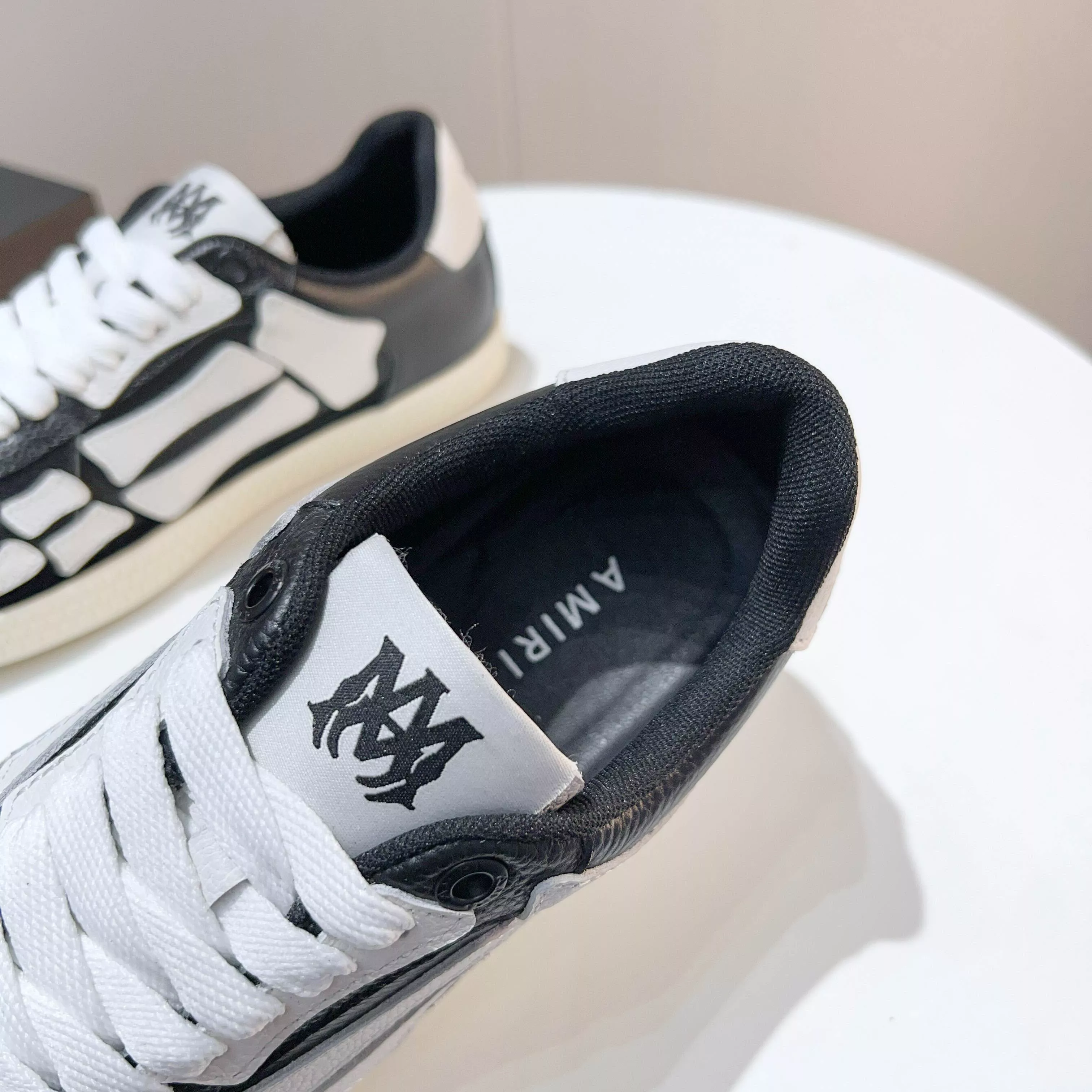 Amiri Casual Shoes For Men Trendsetting 8726